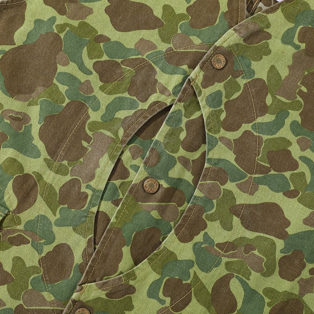 HALFMOON POCKET CAMO HUNTING VEST (DR0132) - Nttitudoo MFG