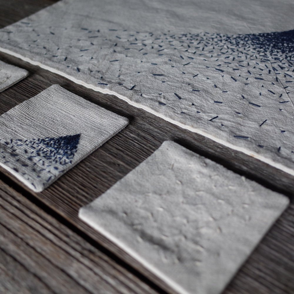 JAPANESE HANDMADE SASHIKO PLACEMAT & COASTERS SET (DR0088) - Nttitudoo MFG