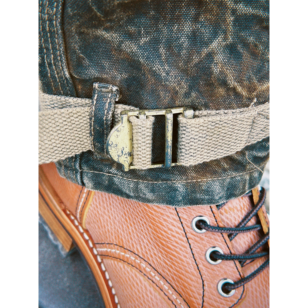 「ARTISANAL REISSUE」- GRIT FORGED SVENSKA ARMÉN LIVPÄLS M-KB47 PANTS (DR0215)