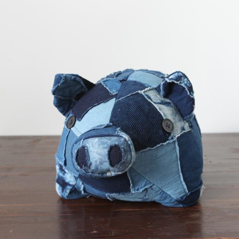 【LIMITED EDITION】JAPANESE PLANT-DYED BORO「LUCKY PIGGY」DOLL (BB0001) - Nttitudoo MFG